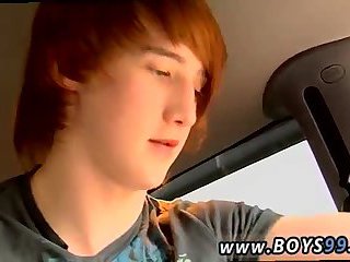 Super-cute twinks trio in a car